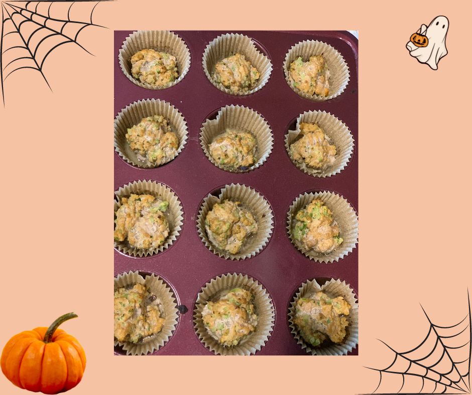 homemade halloween treat for dogs - turkey and pumpkin meatballs